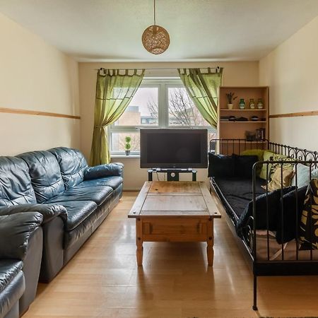 Edinburgh City Centre Aishia/Sakina Apartment Экстерьер фото