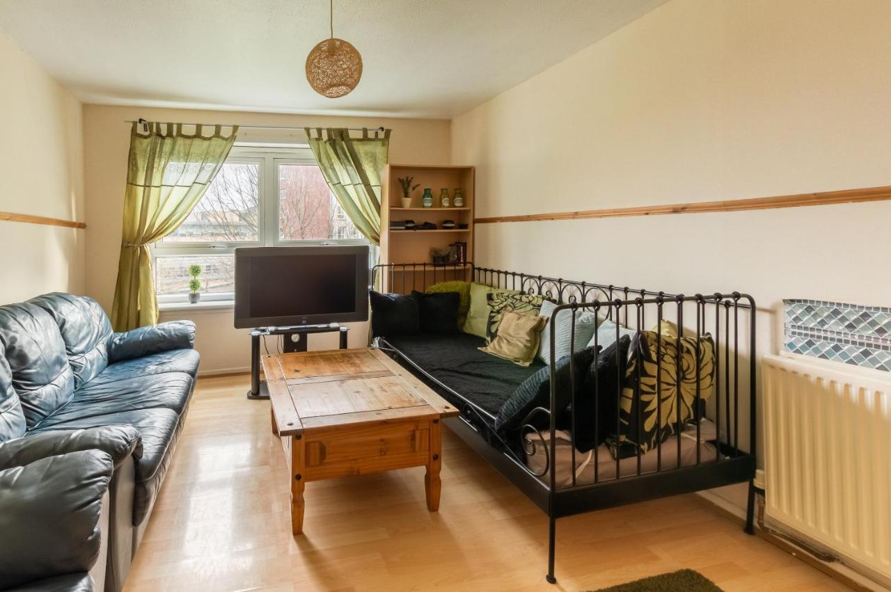 Edinburgh City Centre Aishia/Sakina Apartment Экстерьер фото